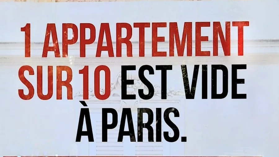 Affiche de la Ville de Paris : un appartement sur dix est vide à Paris, surtaxe au 1er janvier 2027